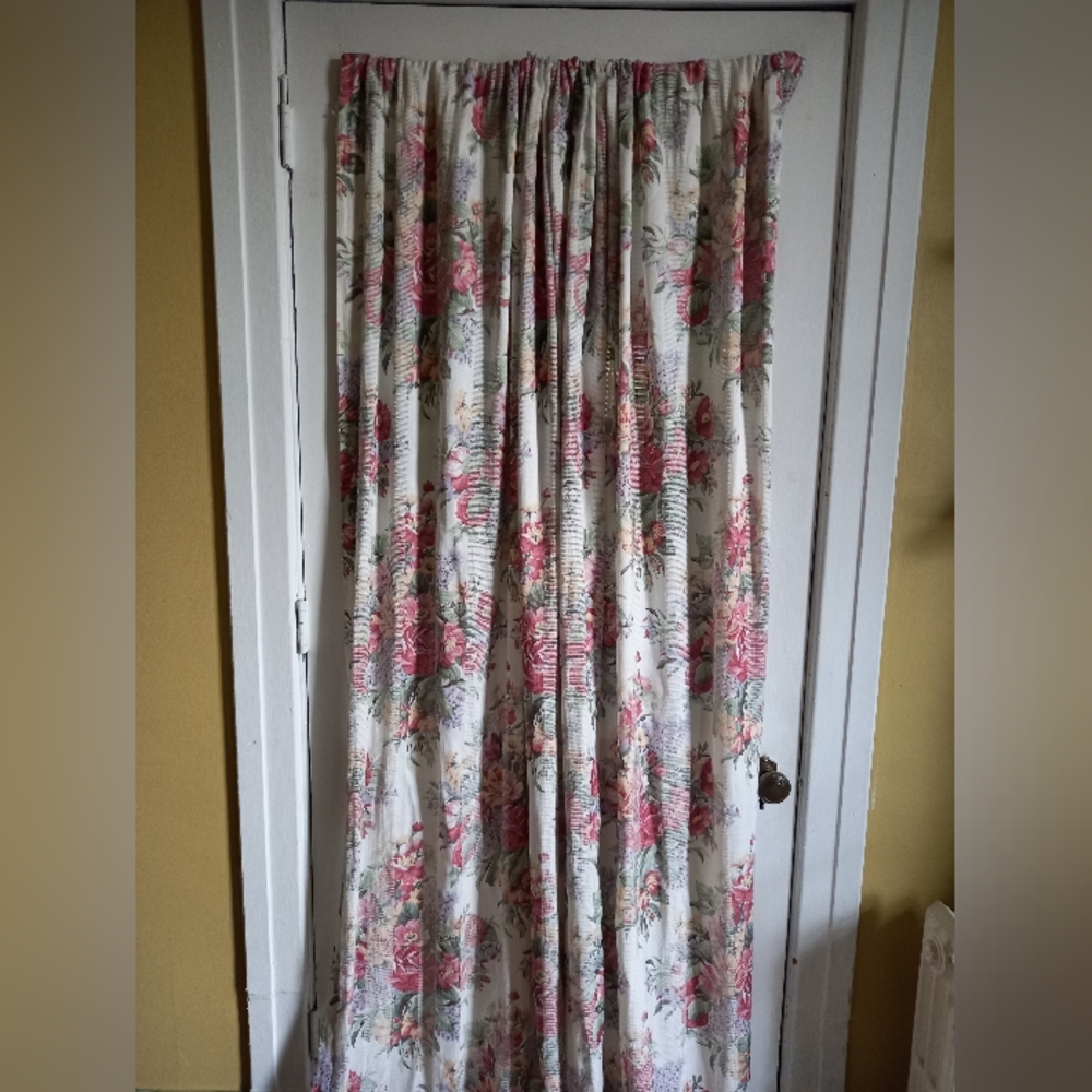 Shabby Chic Floral Curtains